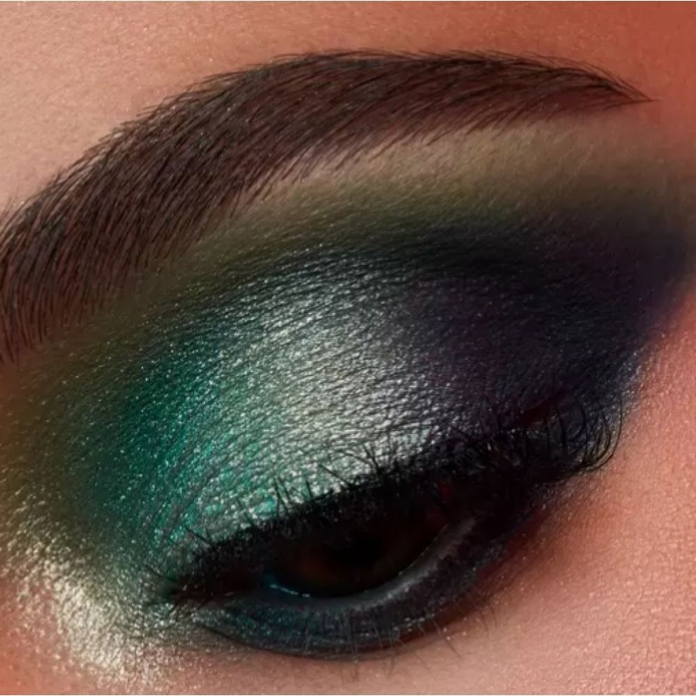 VIVI 35-Color Eyeshadow Palette - Vibrant Shades - Picture 6 of 8